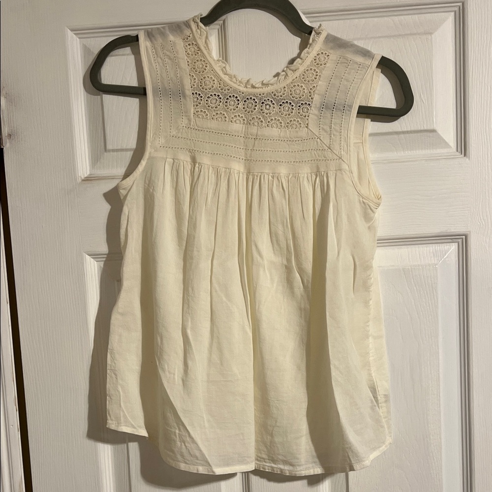 Old Navy Cream Sleeveless Blouse